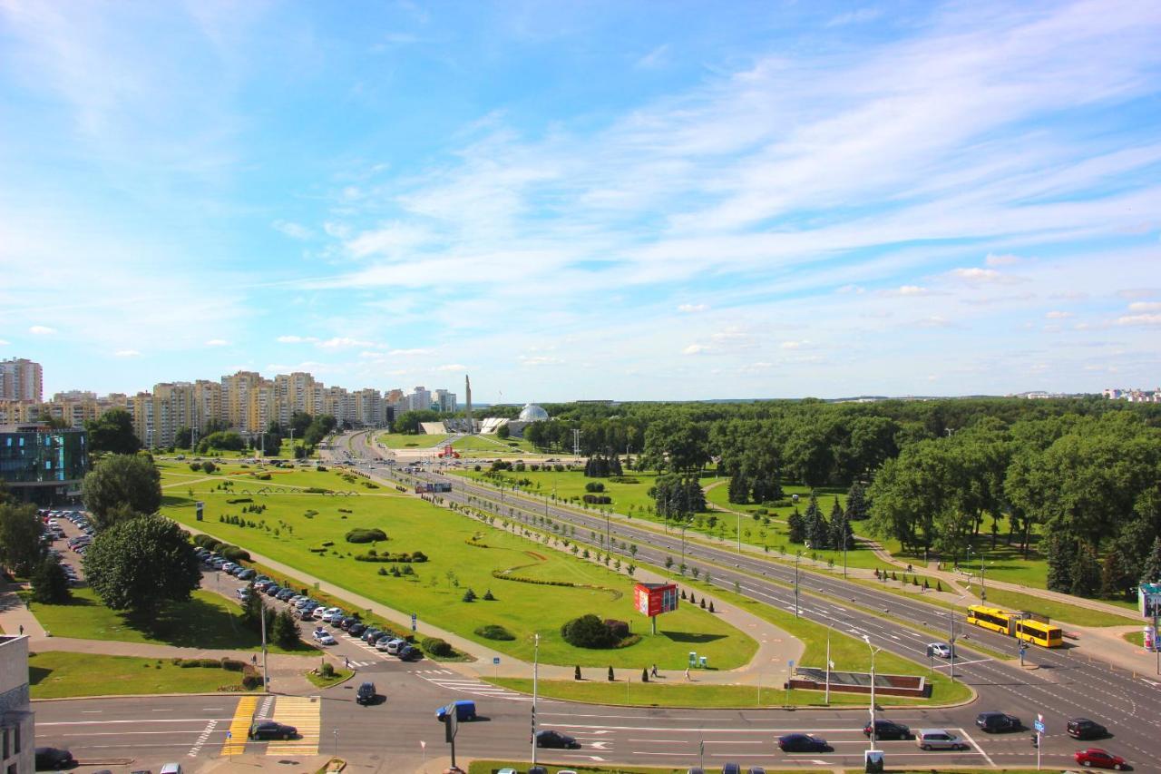 Hotel Yubileiny มินสก์ ภายนอก รูปภาพ