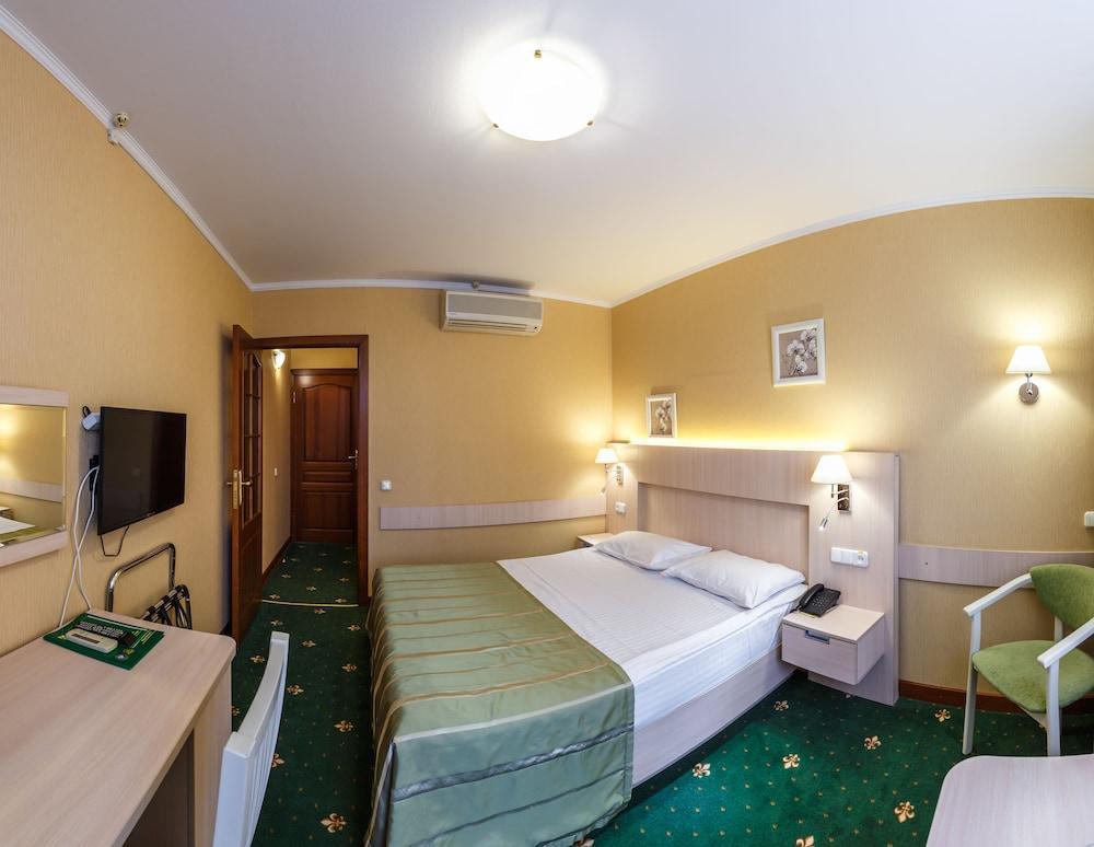 Hotel Yubileiny มินสก์ ภายนอก รูปภาพ