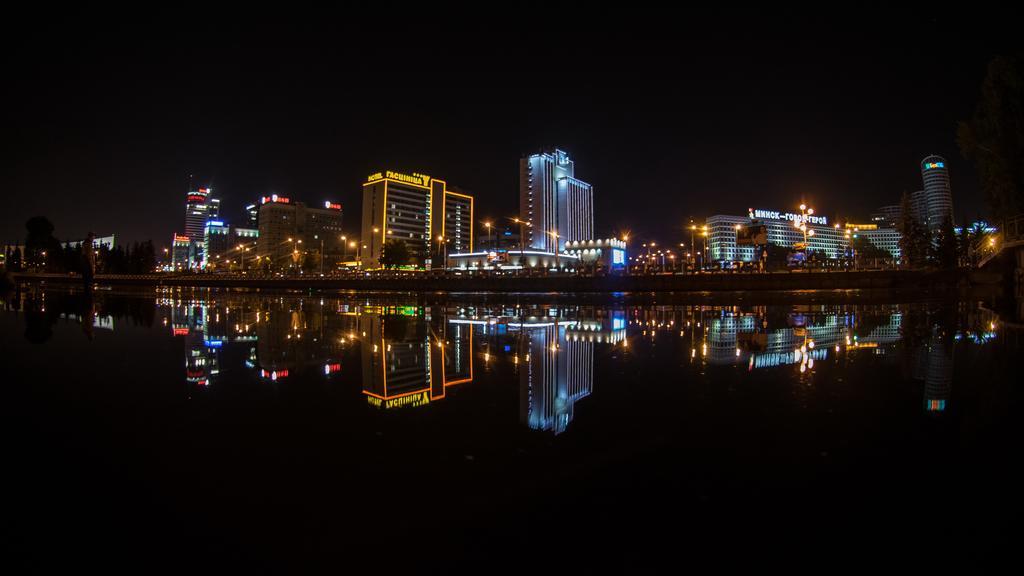 Hotel Yubileiny มินสก์ ภายนอก รูปภาพ