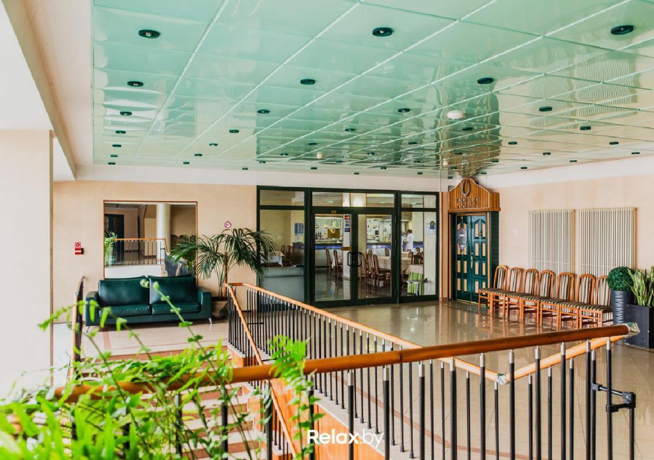 Hotel Yubileiny มินสก์ ภายนอก รูปภาพ